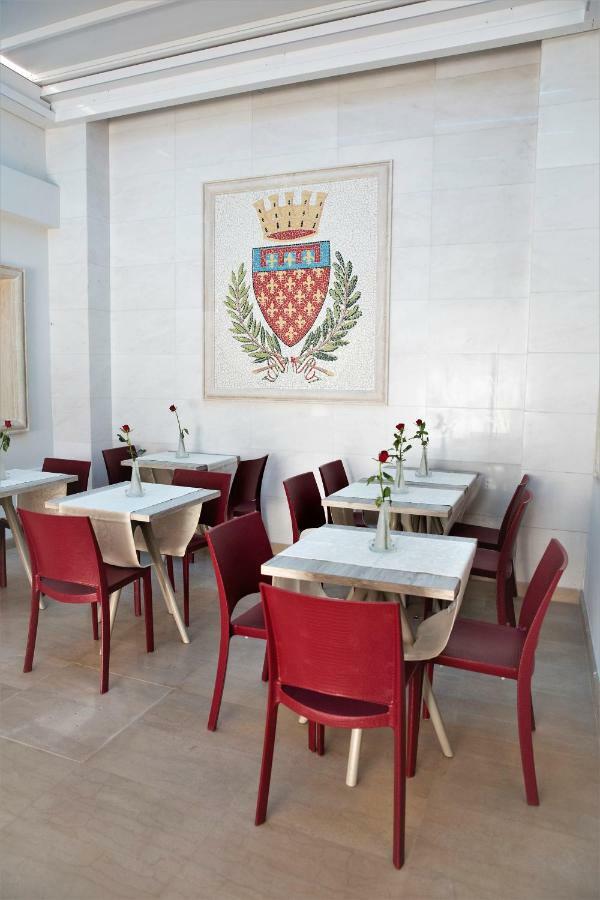 Hotel Boutique Enia 3*