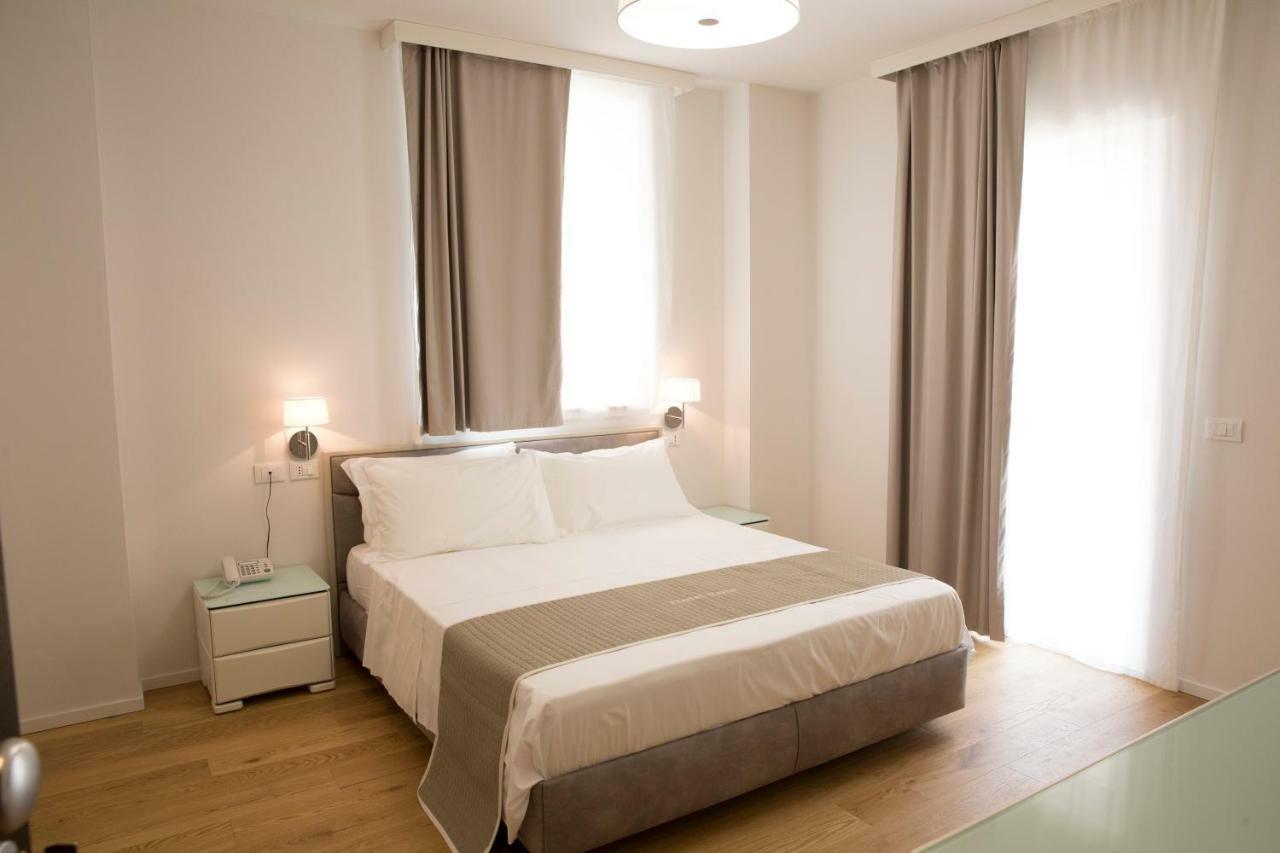 Boutique Enia Hotel 3*